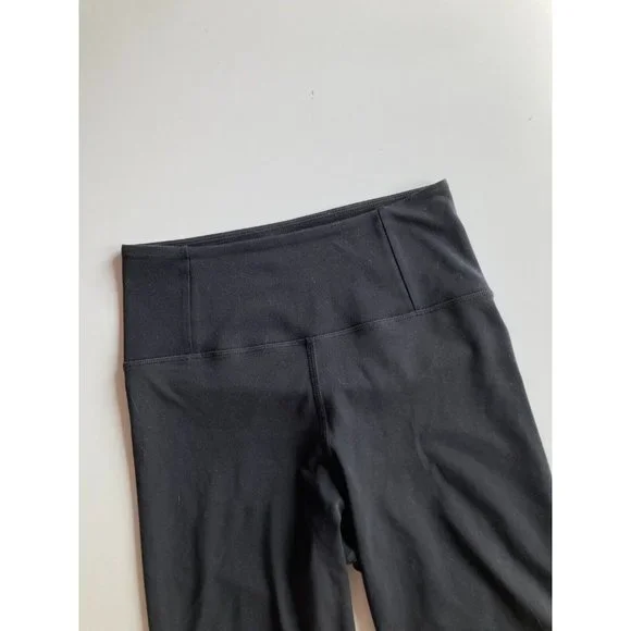 GIRLFRIEND COLLECTIVE Black Float Set Juliet Bra High Rise Bike Shorts, Size S/M - Picture 8 of 16